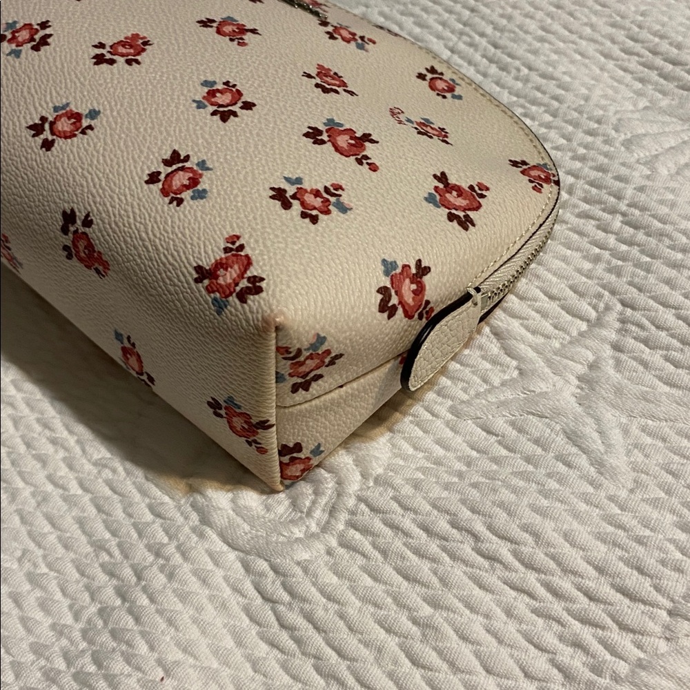 Coach Cosmetic Bag - Picture 10 of 12